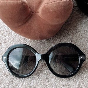 valentino sunglasses authorized